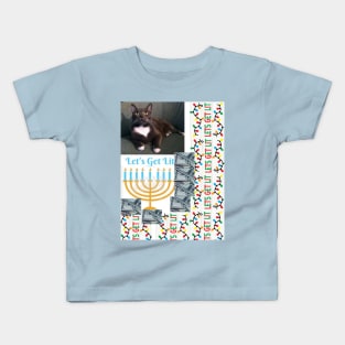Smokey cat holiday lit Kids T-Shirt